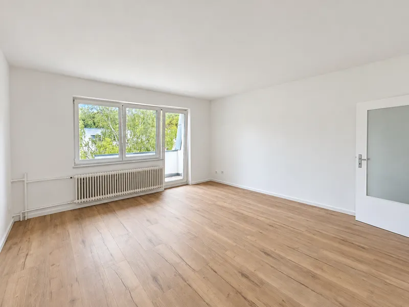 Erstbezug nach Sanierung - helle 2 Zimmer Wohnung mit Einbauküche & hochwertiger Ausstattung — photo 1